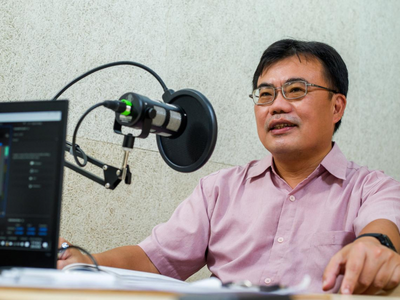 00919、00918越跌越要買「2026年還公道」！存股總編私藏「這檔金融股」 10年內能配75元，成本降至銅板價