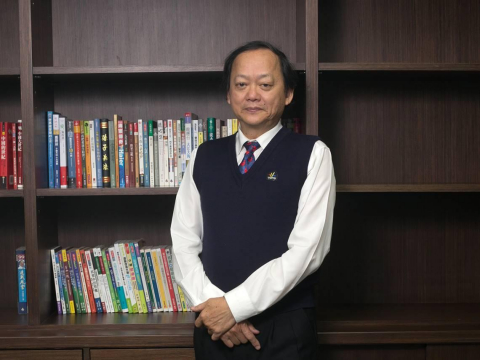 65歲罹癌後許願「好好過十年」！葉金川兩度抗癌決定「不洗腎、不化療」：該來的躲不掉，不如先準備好