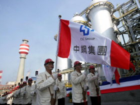 鋼市低迷如泥濘，中鋼2026有機會翻身？董座：逆境不等光、主動拚轉型！被點名有望重返「3字頭」