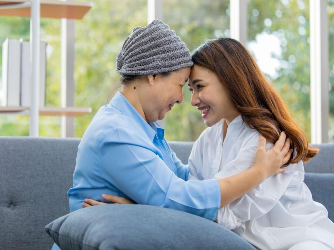 癌症新藥基金補位新藥空窗期，給癌友「活下去的入場券」！年減117萬自費負擔、助逾3300個家庭