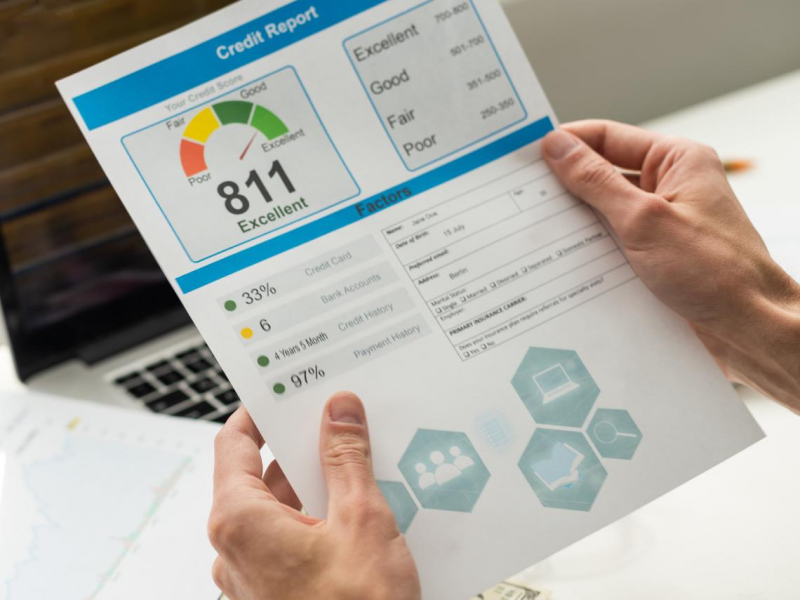 自查聯徵會扣信用分數、害貸款辦不過？連銀行員都未必知道：用「這2種方式」不留痕跡，每年還能免費查1次