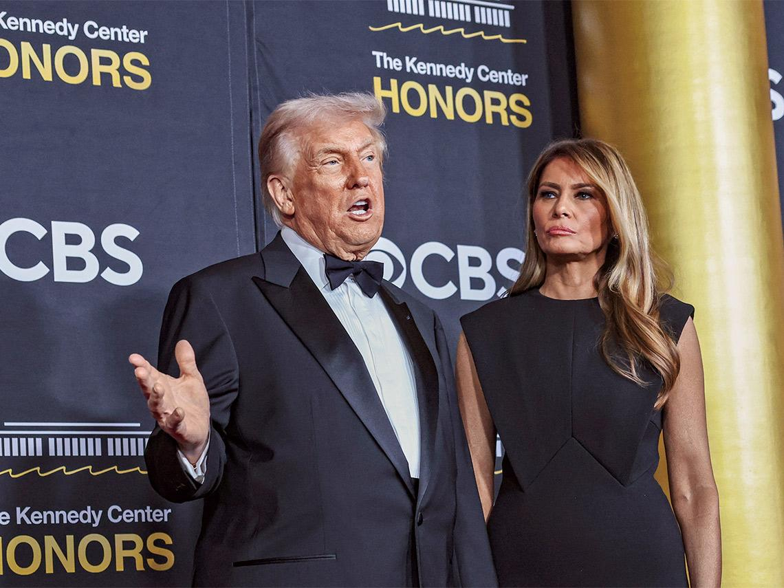 網飛、派拉蒙搶親華納兄弟  白宮罕見介入 川普伸手併購案 反壟斷走向政治化