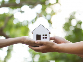 爸媽資助2300萬新婚房「一毛稅都免繳」！善用「最佳贈與時機」傳承財富：2352萬0稅金