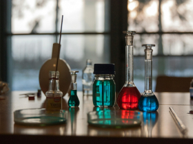 台灣化學品管理出現「治理赤字」！解析三大法規難題：資訊透明為何是補足管制漏洞的關鍵？