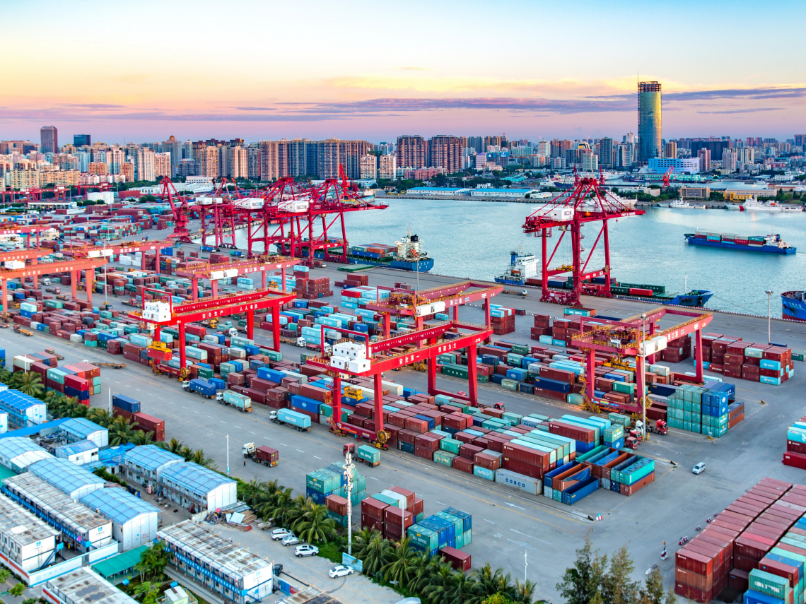 海南封關意思？海南自貿港變超級免稅島！45萬勞力士省14萬、iPhone17好便宜…星國香港被衝擊？