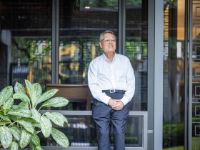 歷經心梗中風，心臟放14根支架！81歲施振榮揭「簡單」養生訣：生老病死一定有，但不健康日子越短越好