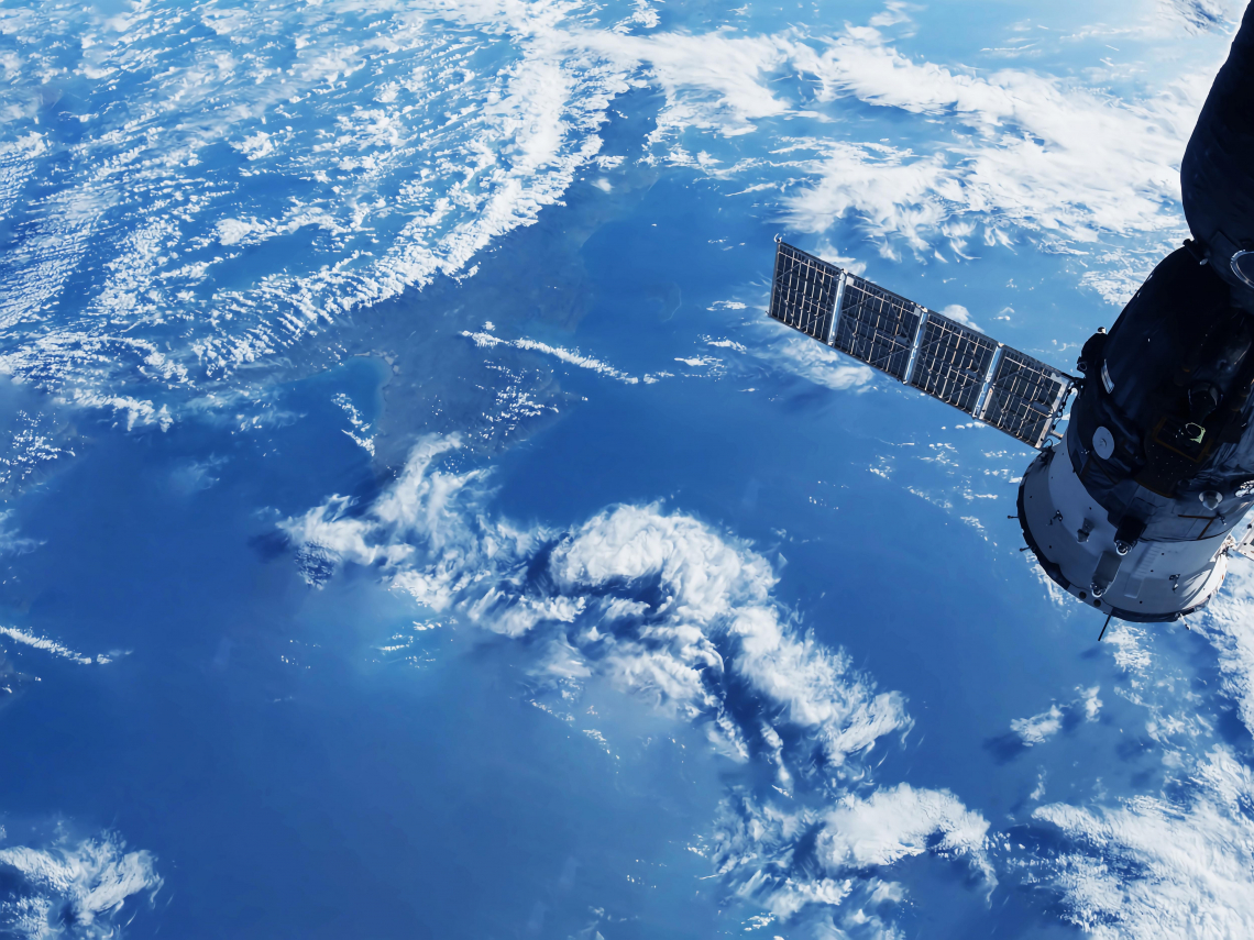 川普太空優勢令是什麼、太空概念股有哪些？它一夕暴漲37%！2028重返月球建基地，為火星任務鋪路