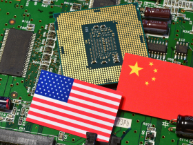 批中國「不合理」追求半導體產業主導地位，美國延後中國晶片加徵關稅，「這時」實施…對岸回應了
