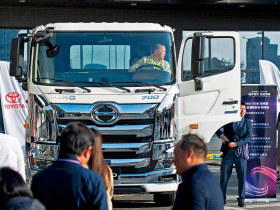 集團史上最大投資案  用台灣銷售絕學反攻日本  和泰砸百億入股五家HINO經銷商盤算