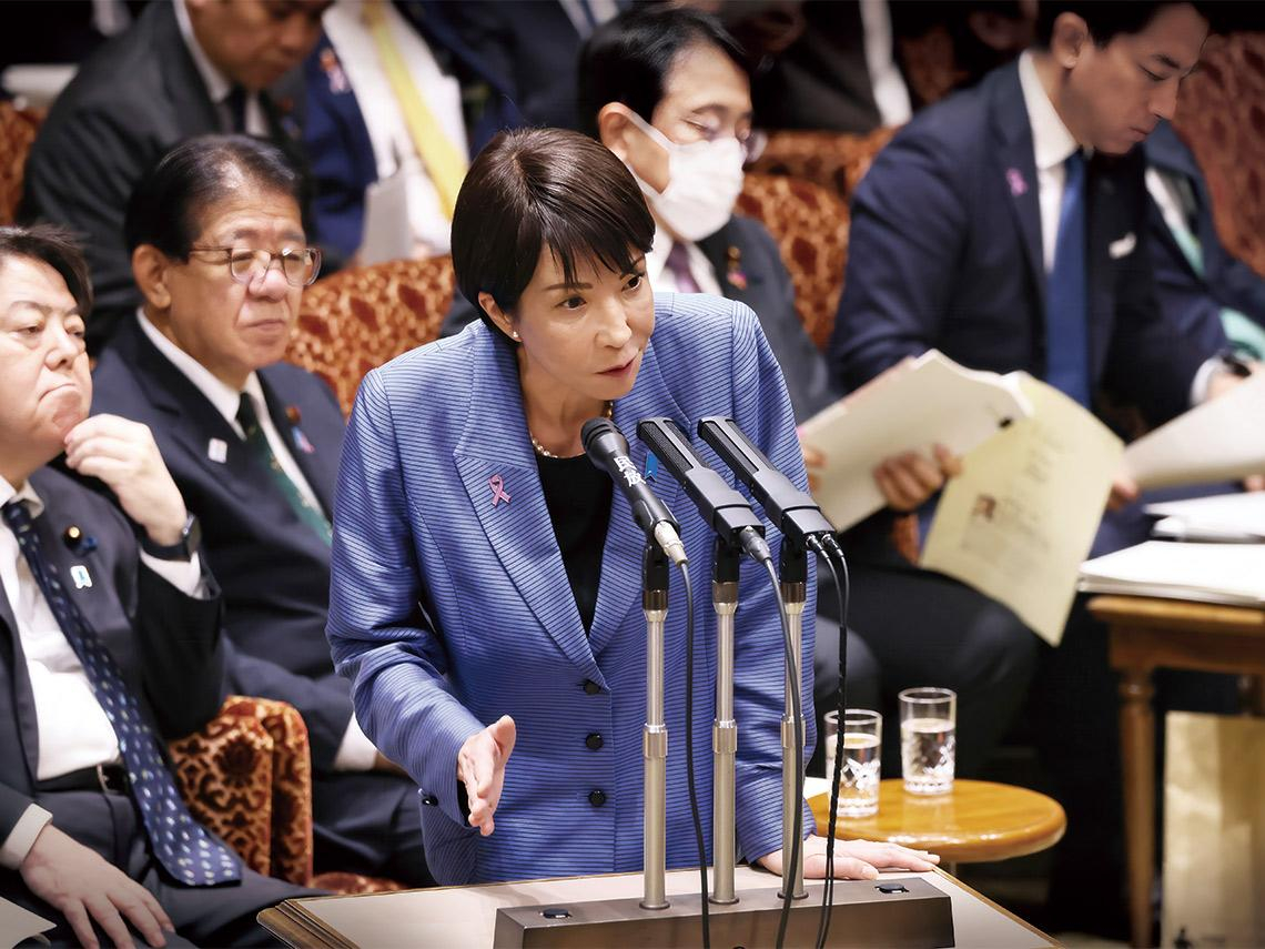 帶著日本再次偉大的女巨人 高市早苗╲  日本首相