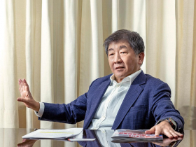 專訪解析 回應外國技術人才留用、一孩一外傭政策爭議　直面難題  陳時中談改革第一步  