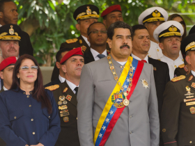 委內瑞拉第一夫人是誰？馬杜洛的情感、事業知己「非常渴望權力」！一文看她如何從維權律師走到政權核心