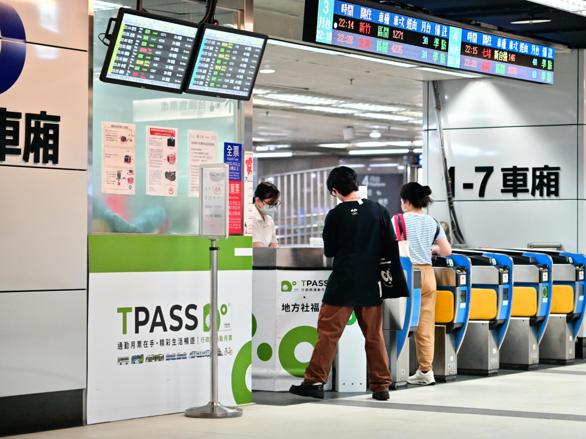 總預算卡關，TPASS補助告急！北市最快月底斷炊，蔣萬安「努力確保服務不中斷」…北北基桃將共商對策