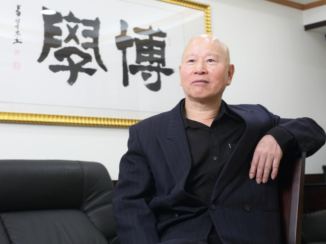 黃文局讀許信良自傳《天命》：當年那個在議會振臂疾呼的年輕人，催生台灣民主「拼命一生、無愧天命」