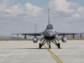 F-16墜機失聯，急墜最後畫面曝光…飛官辛柏毅蜜月返台才2天，72分鐘發生什麼事、空間迷向釀禍？