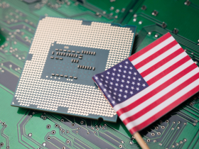 台美關稅15%不疊加，經貿辦：正商議總結時程！黃國昌還沒下機就拍板，律師喊無法割稻尾，柯文哲也回應