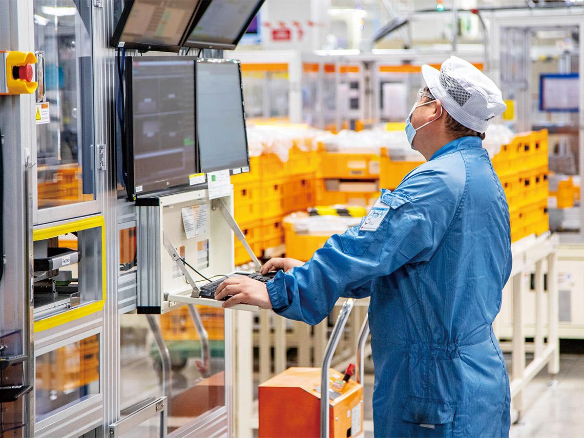 川普終止補貼  歐盟鬆綁燃油車禁令  歐美電動車市冷颼颼 韓國電池產業告急