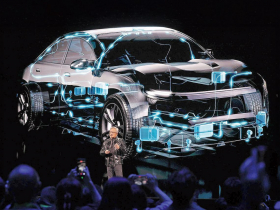 新模型能推理  幫車主預判危險  撼動特斯拉、谷歌優勢？ 輝達結盟賓士殺進自駕車戰場效應    