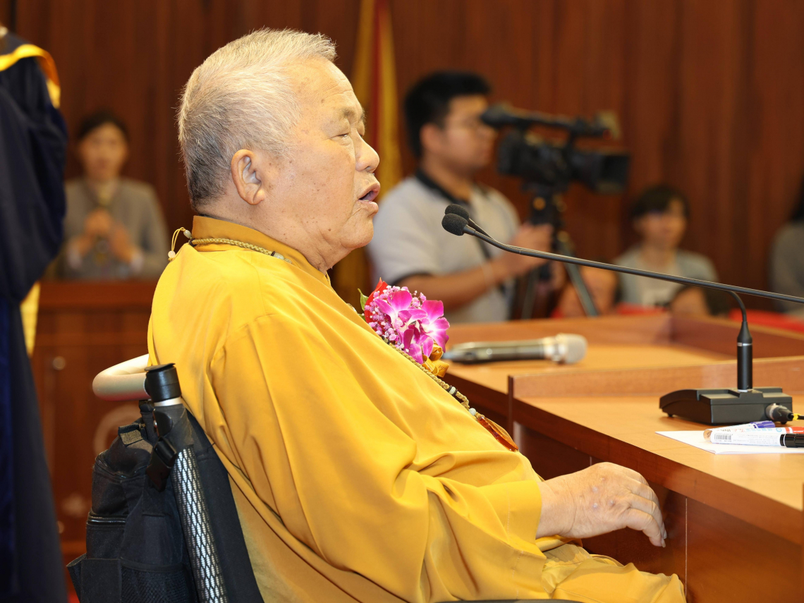 82歲混元禪師離世…從測量工程起家、一場重病後投入修行！信眾逾百萬，曾兩度預言陳水扁當選總統