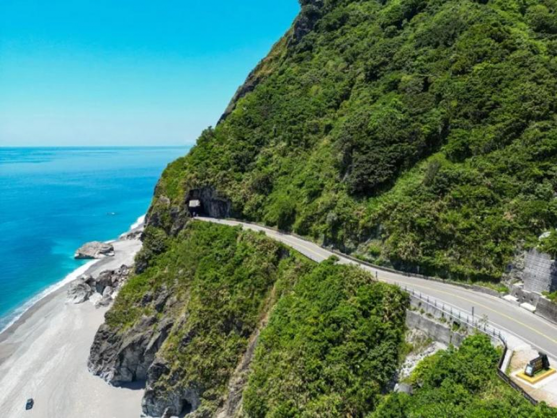 蘇花公路最美臨海路段看不到了！行政院放棄修復宣告廢線，3景點走入歷史成絕響