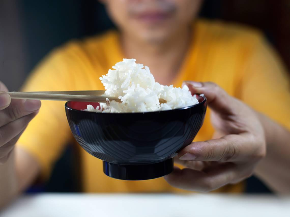 減醣可以吃白飯嗎？這「3類人」更要吃飯！白米、糙米、胚芽米哪個好？揭開「米飯」被冤枉的營養真相