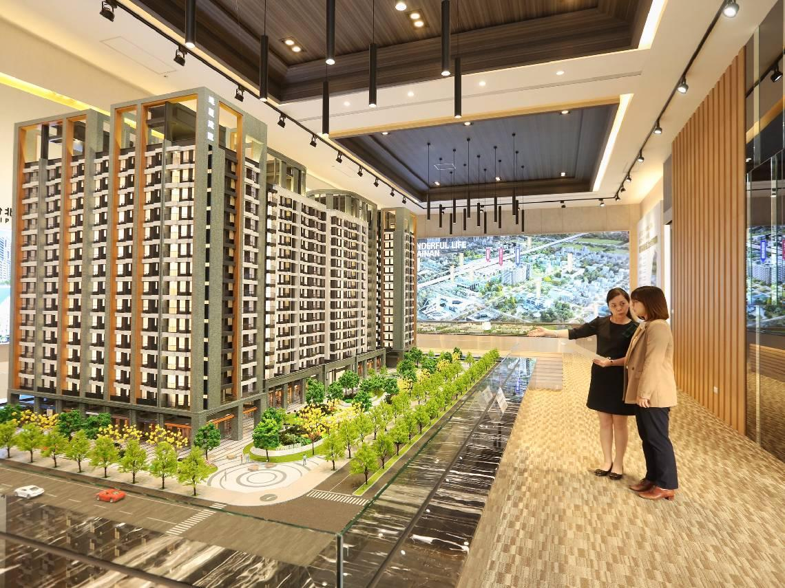 少子化會讓房價崩跌？台北、首爾、上海出生率最低，為何房價漲最兇...專家3面向拆解：到底是誰在把房價往上推？