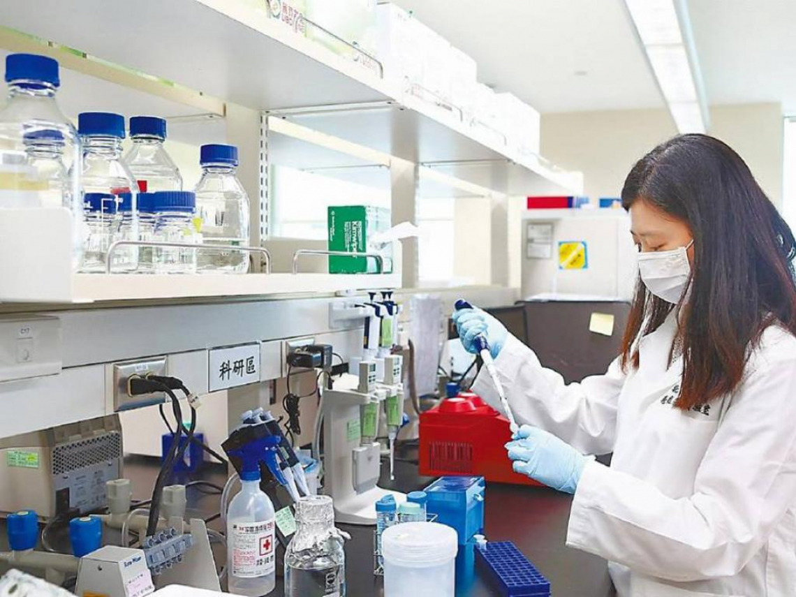 立百病毒概念股刷一排漲停，第2根要開追？恆大、康那香、亞諾法...防疫股想搶該怎麼搶