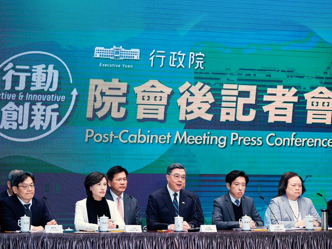 民生政策恐斷炊引民怨  在野創紀錄先放手718億  總預算只放行不審查  國會重演失格監督