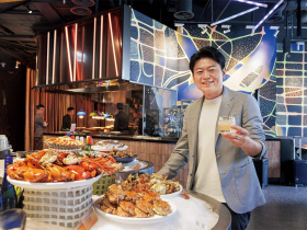 出餐兩套SOP、嚴控耗材成本  營收從三億做到破百億      20年登Buffet霸主  解密餐飲新股王饗賓