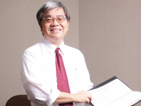 2026台股封關倒數！3萬3高檔該抱股過年？南亞科、華通、漢唐...杜金龍「9檔私藏名單」曝光：抱到Q4大豐收