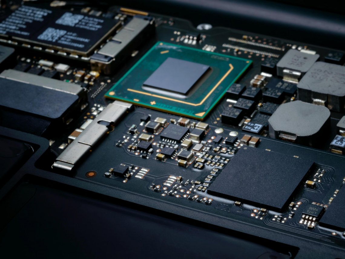 存股助理第750期｜超豐、億光2026年獲利期望值設定