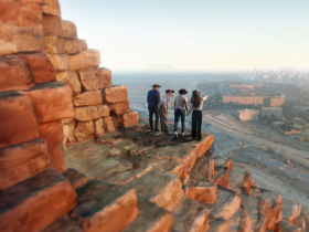 《消失的法老》VR評價亮點公開，「45分鐘」逛金字塔內、40樓頂端超真實！奇美博物館埃及展全攻略