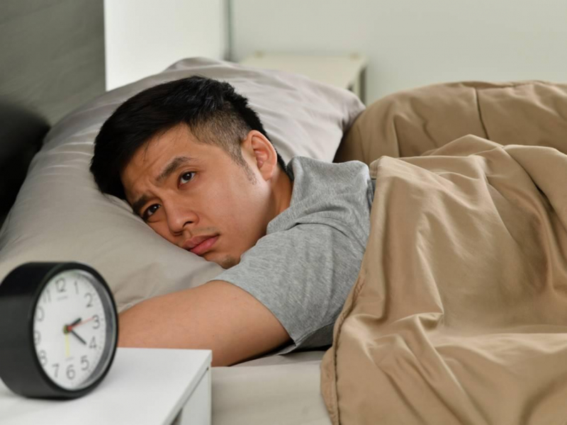 失智症是睡出來的？治萬人鼻病名醫揭密：面相「3特徵」藏失智警訊，睡前「1動作」清光大腦毒蛋白