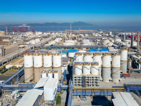 台塑股價強彈5字頭，抄底族能衝了嗎？不是基本面大翻轉，達人拆解反彈真相...能重返百元榮景？先看1指標