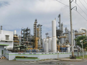 台灣石化大廠驚傳大裁員、產線停擺！逾百名員工「過年前失業」…周邊房價有影響？專家這樣說