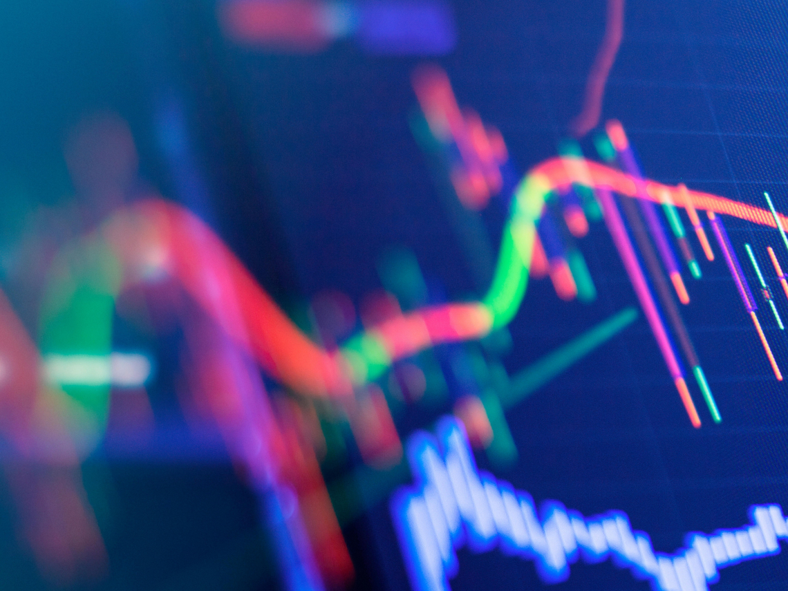 台股盤中漲快900點「史上第6大」，華邦電法說會前逼漲停…從記憶體到車用電子，經得起基本面檢驗？