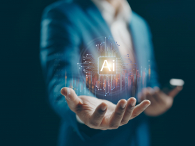 出口、進口、股市同步創高，台灣產業結構正在轉變，郭恭克：「市場情緒波動」是增持AI股票良機