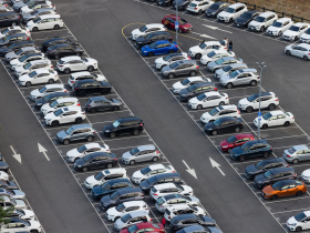 TOYOTA、賓士、BMW...美製進口車零關稅？6大車廠引進車款曝光！產品戰線擴大、台灣車市占恐洗牌