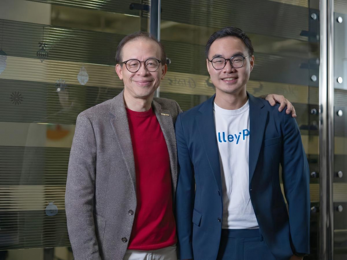 直擊醫療診所營運的「效率斷層」：遠東商銀 Bankee 社群銀行與 翔評互動 AlleyPin，重構 3,000 億金流效率