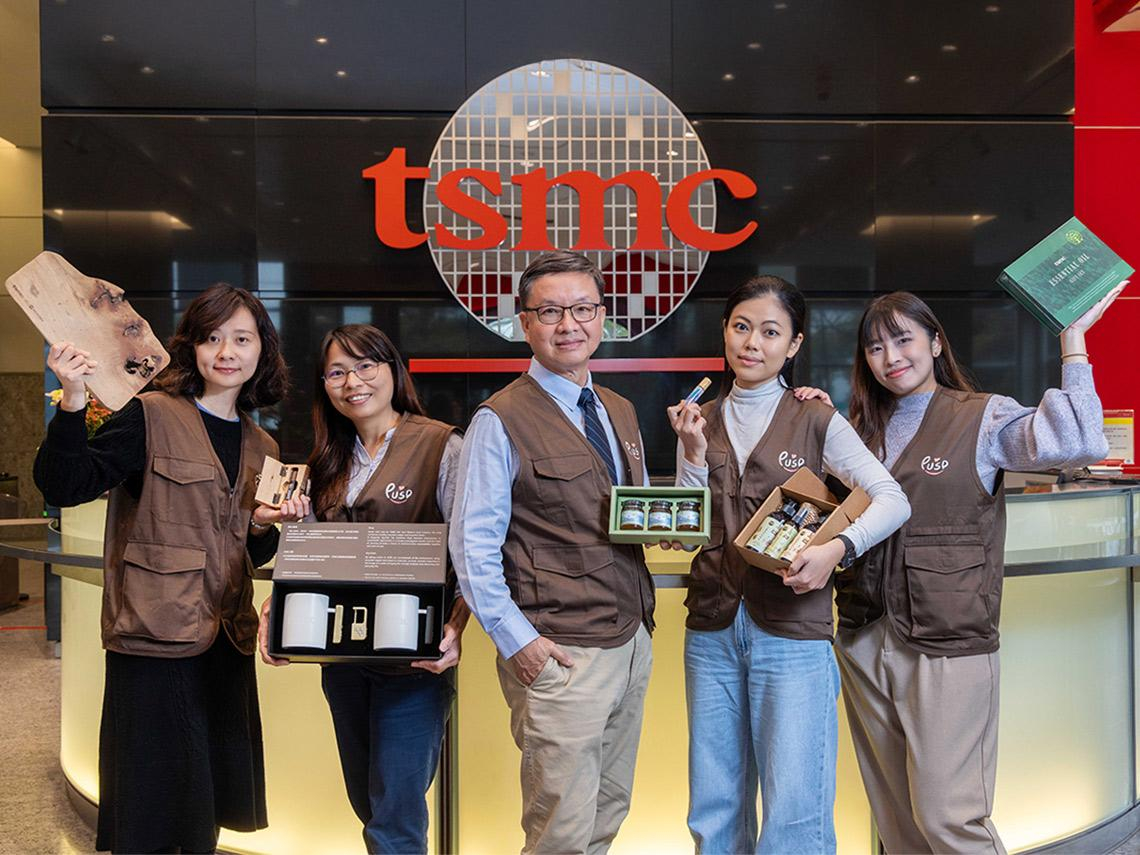 印製「台積電研發」冰晶石馬克杯、「積蜜」蜂蜜...神山員工如何把廢料變身零負評神祕禮品？