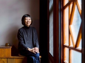 每年捐款數千萬不間斷！曾罹大腸癌三期、走過鬼門關，俠女柯珀汝點燈台灣：沒想得到福報，我賺到開心