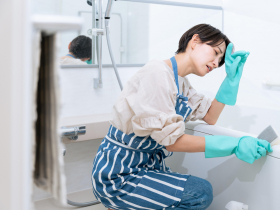 過年大掃除必看！「清垃圾、狂刷洗」網球肘發作…春節前除舊佈新如何不傷身？復健科醫揭保養6招