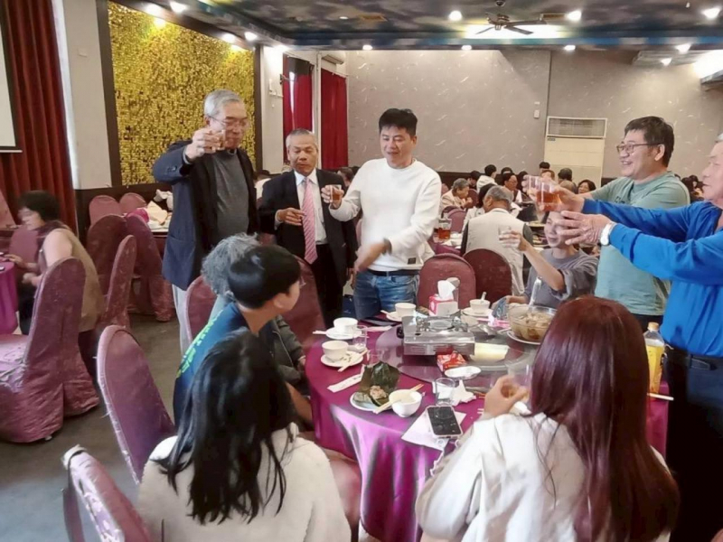 公務員存股30年「擁數百張台積電」，鄉下散戶滾出驚人財富…謝金河：藏富於民是台灣的底氣