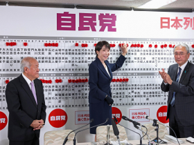 高市早苗能讓日本再進化？曾在奈良公園「對鹿演講」練功...非世襲出身的她，如何點燃年輕世代鬥志