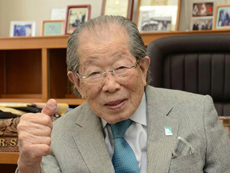 沖繩「長壽神話」為何一夕破滅？105歲醫師仍在看診、99歲大腦測驗接近滿分！百歲人瑞都有這「9個生活習慣」