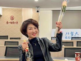 56歲吳中純淋巴癌猝逝，治療僅1個月！獨生女倒數15小時同意拔管…淋巴癌會痛嗎？有何症狀、如何發現