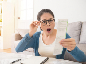 「以前發票中200萬就能退休，現在要千萬大樂透」一張發票見證通膨恐怖真相：50歲不理財，上班到老死