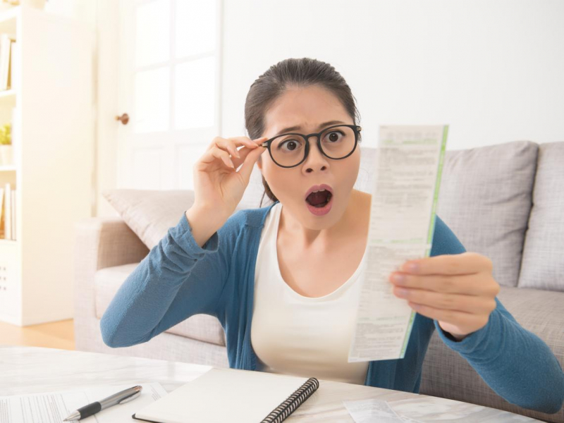 「以前發票中200萬就能退休，現在要千萬大樂透」一張發票見證通膨恐怖真相：50歲不理財，上班到老死