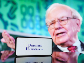 股神任CEO最後一季，波克夏為何獲利下滑逾29%？接班人阿貝爾首封股東信喊話：95歲巴菲特仍每天坐鎮