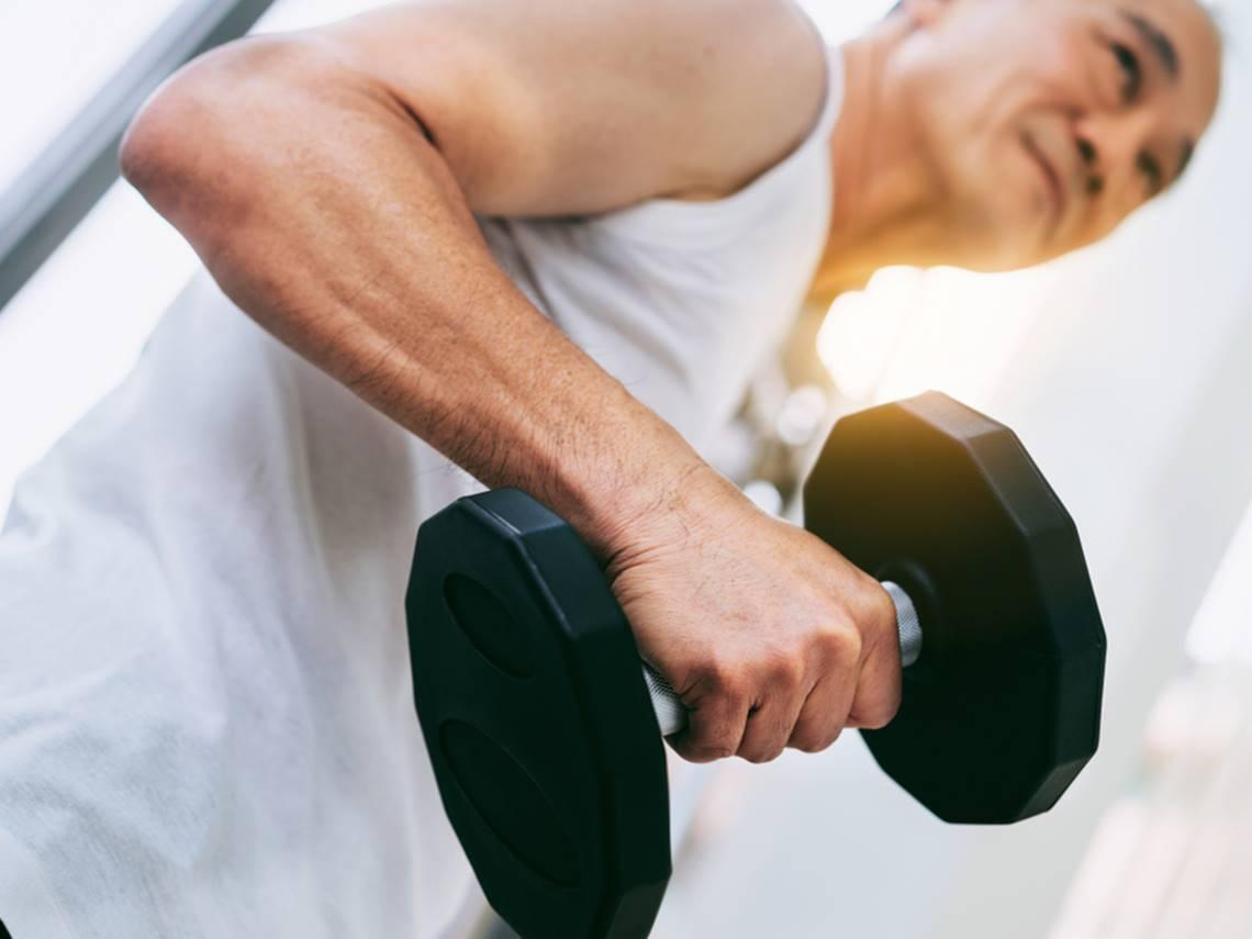 一天走幾步最健康？92歲阿公體脂15%、肌肉量80%！醫揭逆齡祕訣：每天「黃金步數」搭1運動防失智骨鬆